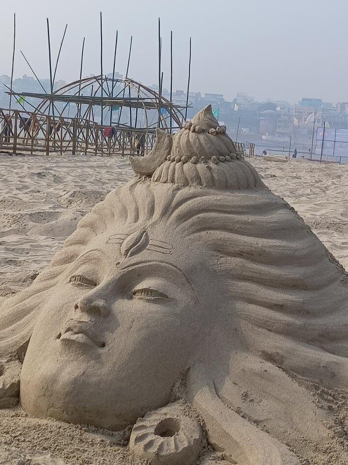 वाराणसी में गंगा तट पर टेंट सिटी तैयार, देखें कितनी शानदार 