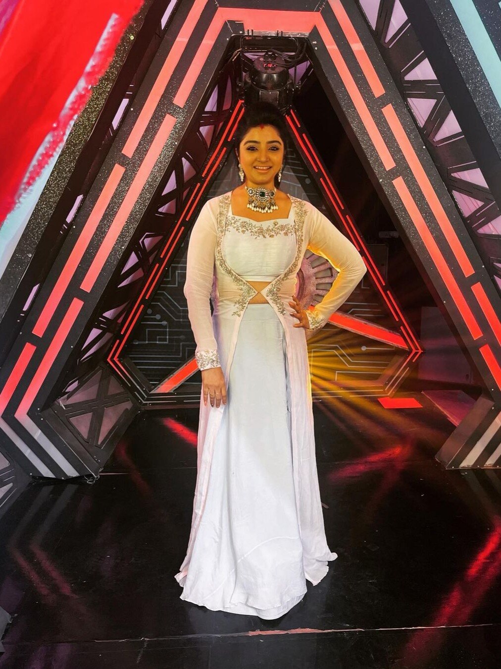 दूसरी शादी के लिए ट्रोल हुई ये साउथ एक्ट्रेस, ग्लैमरस फोटोज शेयर कर दिया जवाब