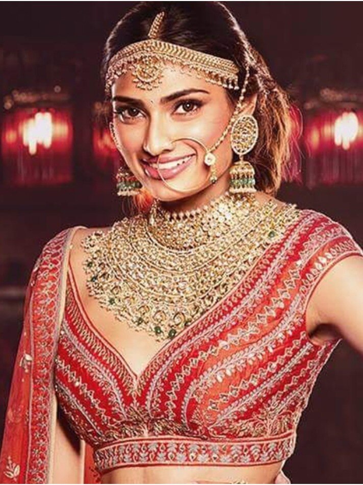KL राहुल की दुल्हन बनने जा रहीं आथि‍या, एक्ट्रेस के ब्राइडल लुक को देखा?