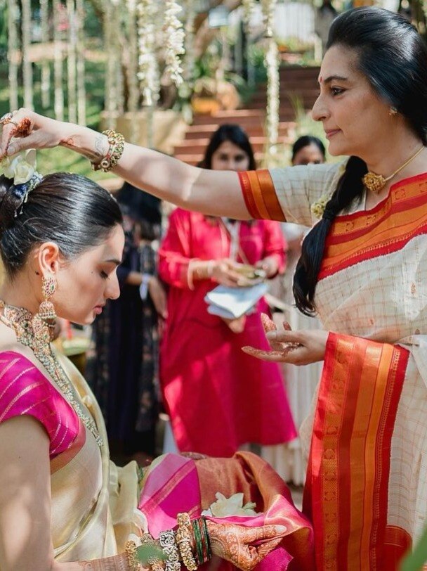 अथिया ने दिखाई शादी की रस्मों की झलक, माना शेट्टी के अंदाज पर फिदा फैंस