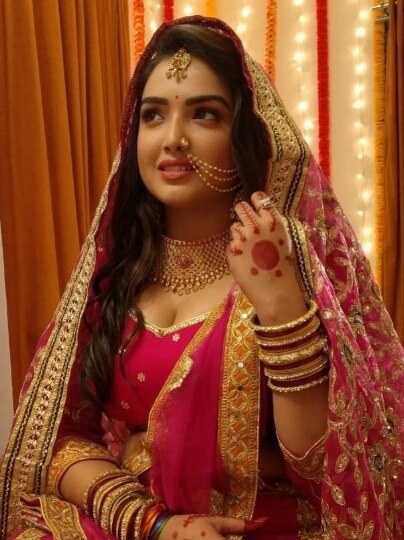 10वीं फेल से आम्रपाली दुबे ने की शादी! फिर क्यों किया हंगामा? 