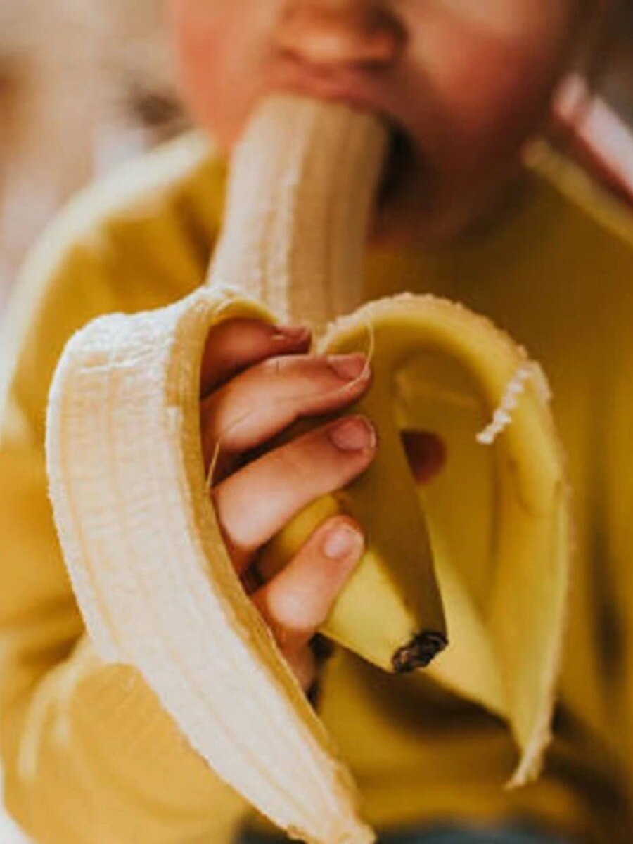 দিনের কখন কোন ফল খাবেন জানেন?