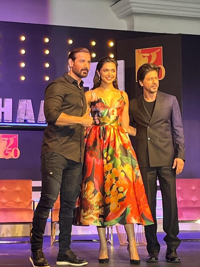 Pathaan Breaks Multiple Records; SRK, Deepika Padukone Address Press Conference