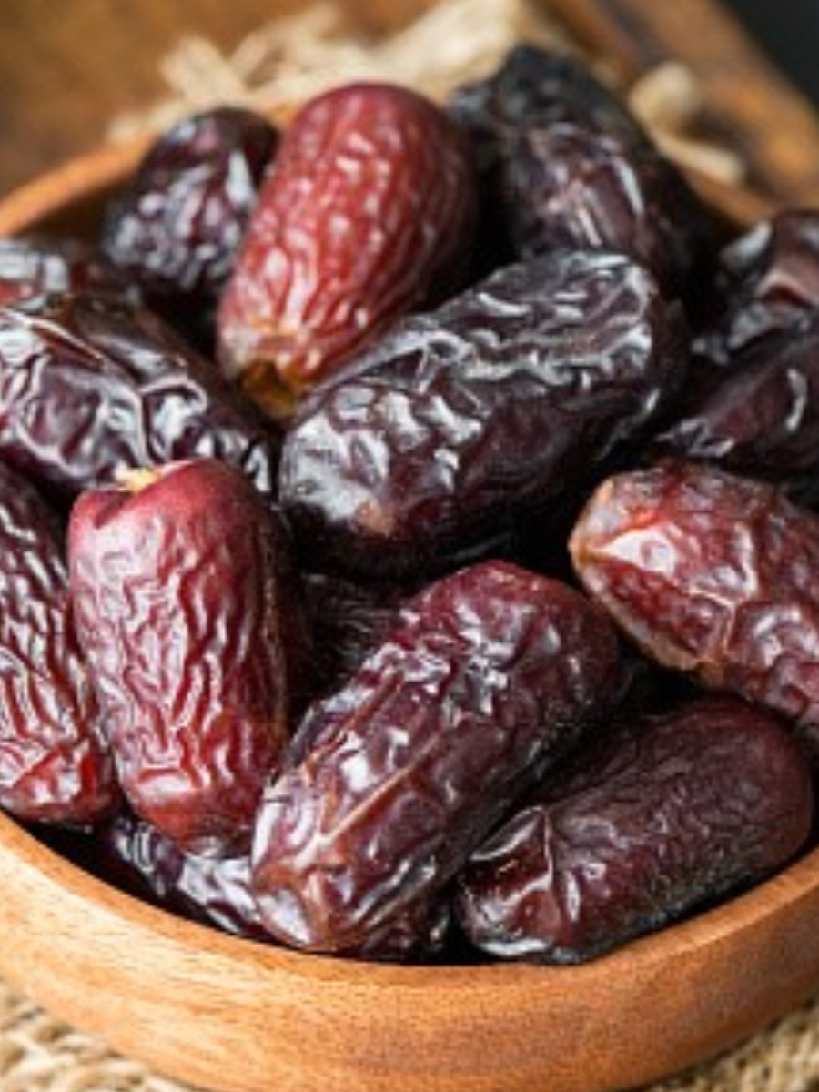 ভুল করেও খেজুর খাওয়া উচিত নয় কাদের?