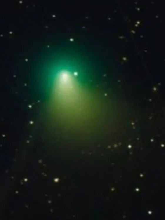 Green Comet: Rare Celestial Object Seen From Earth After 50,000 Years; Check Pictures, Details