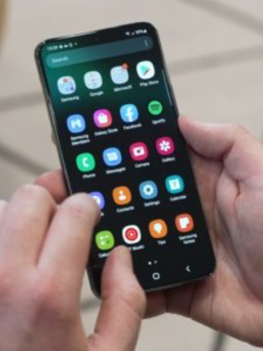 আপনার পছন্দের স্মার্টফোন কতটা বিপজ্জনক?