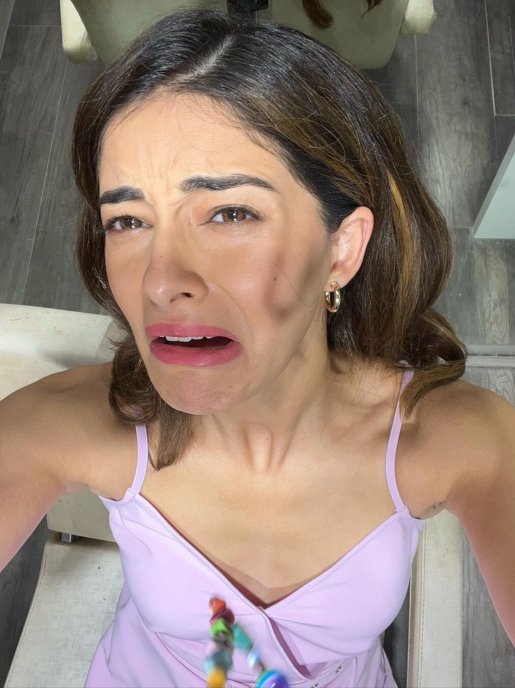 बिकिनी पहने अनन्या पांडे ने दिया अजीब एक्सप्रेशन, हो गईं ट्रोल