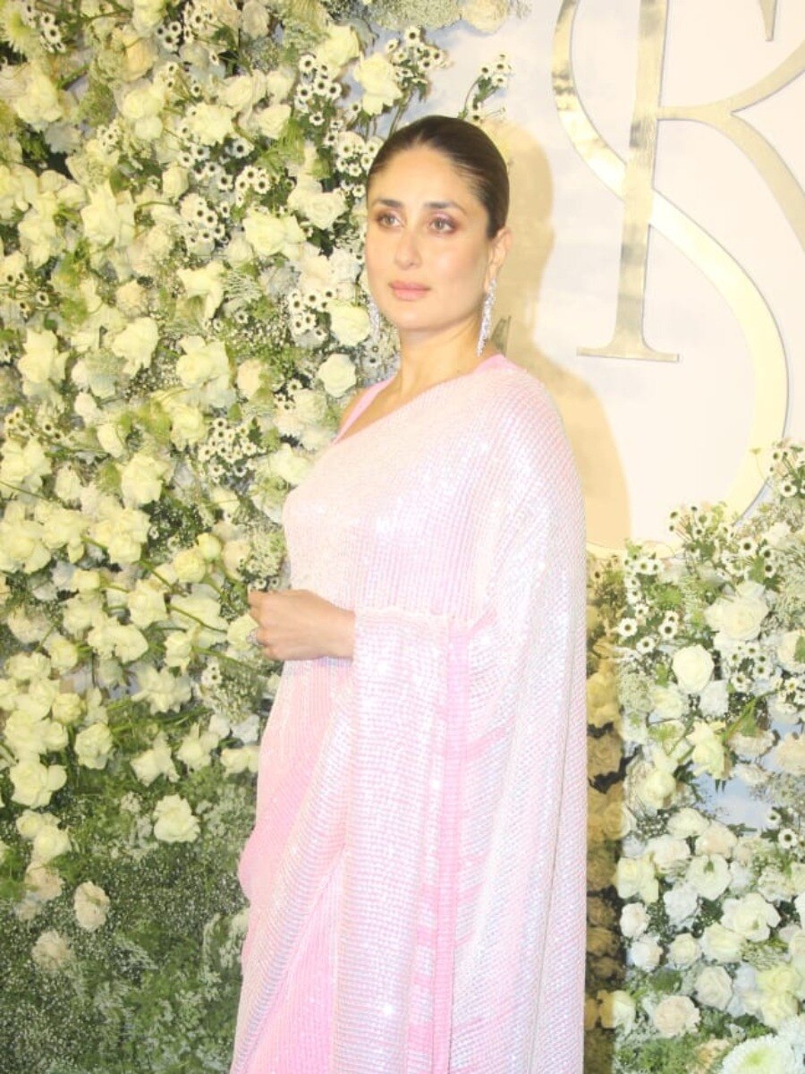 सिद्धार्थ-कियारा के रिसेप्शन में छाया करीना का ग्लैम लुक, करण जौहर संग मारी एंट्री