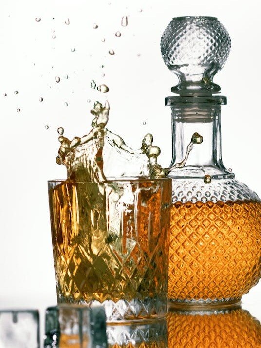 क्या है 'स्कॉच' व्हिस्की जिसका भारतीयों पर चढ़ा खुमार What is scotch