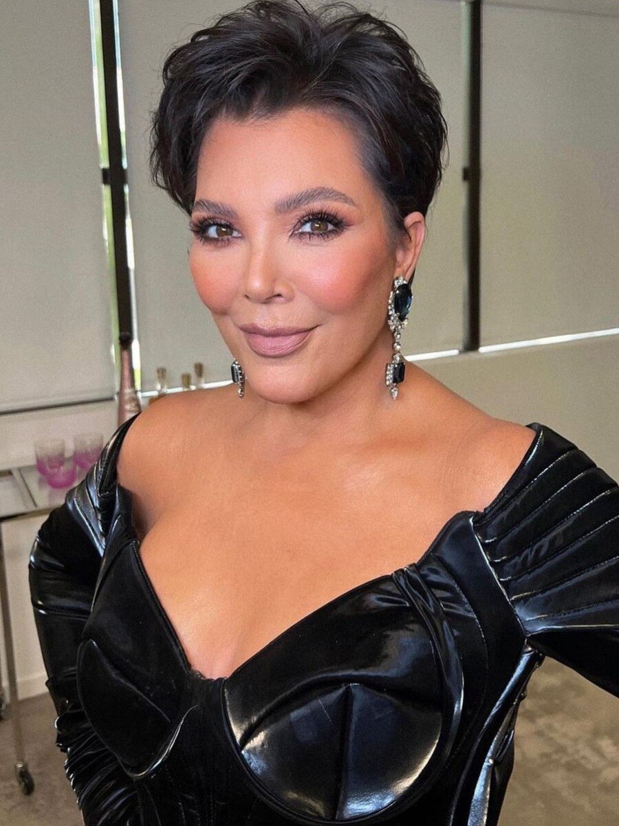 67 की उम्र में तीसरी शादी करने जा रही एक्ट्रेस? फ्लॉन्ट की 9 करोड़ की डायमंड रिंग