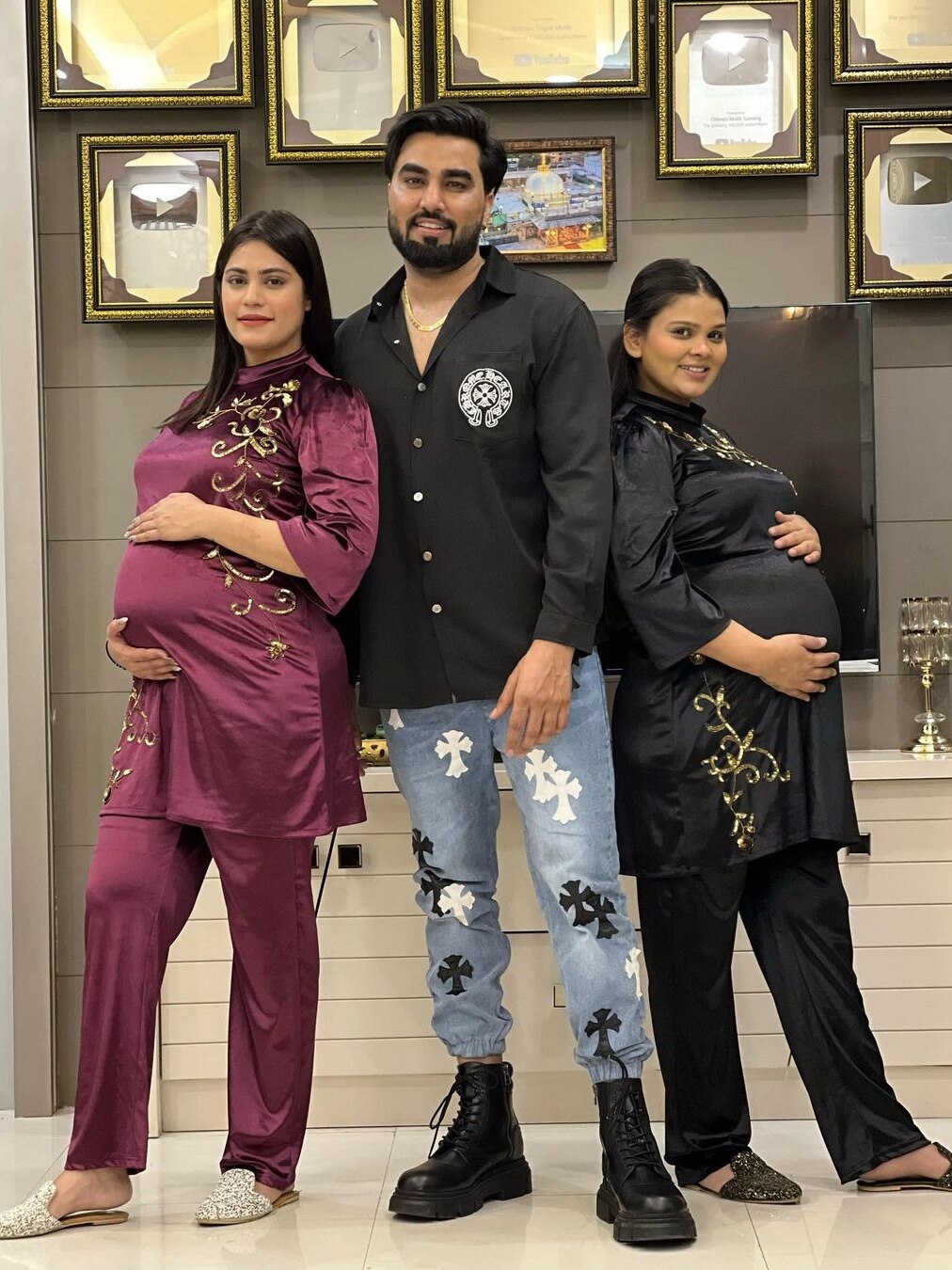 एक्टर ने दोनों प्रेग्नेंट बीवियों को मारा थप्पड़! बेबी शावर से पहले लड़ीं सौतनें, मचा बवाल