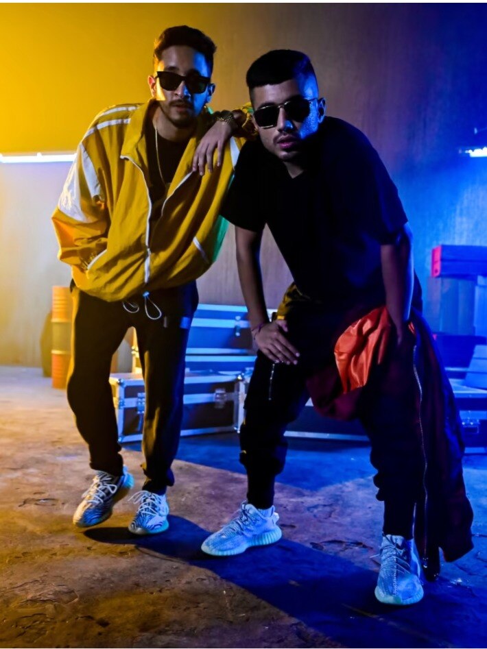 'सीधे मौत' नाम से फेमस ये रैपर, रैप से कर रहे पॉलिटिक्स-एजुकेशन सिस्टम को टारगेट