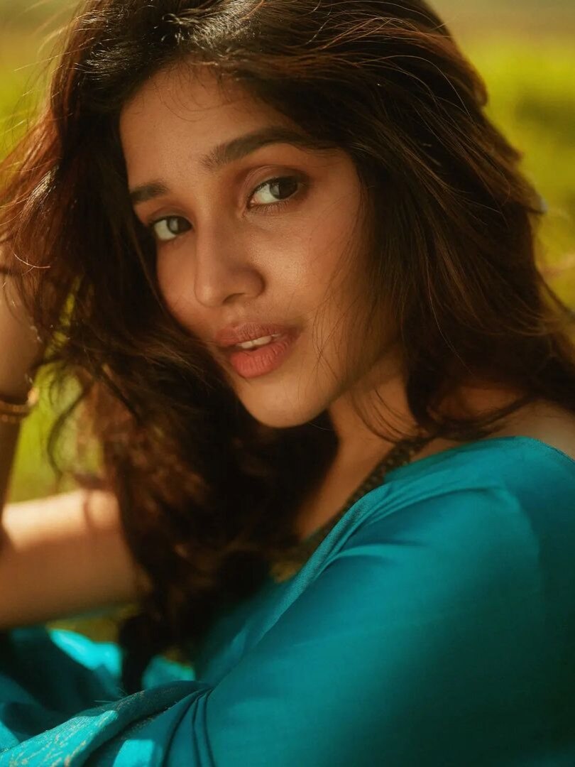 18 साल की एक्ट्रेस के किस‍िंग सीन देने से नाराज फैन्स, बताया कैसे हुआ शूट