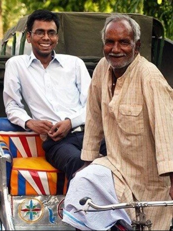 पिता चलाते थे रिक्शा, बेटा बना IAS, अब बड़े पर्दे पर दिखेगी कहानी