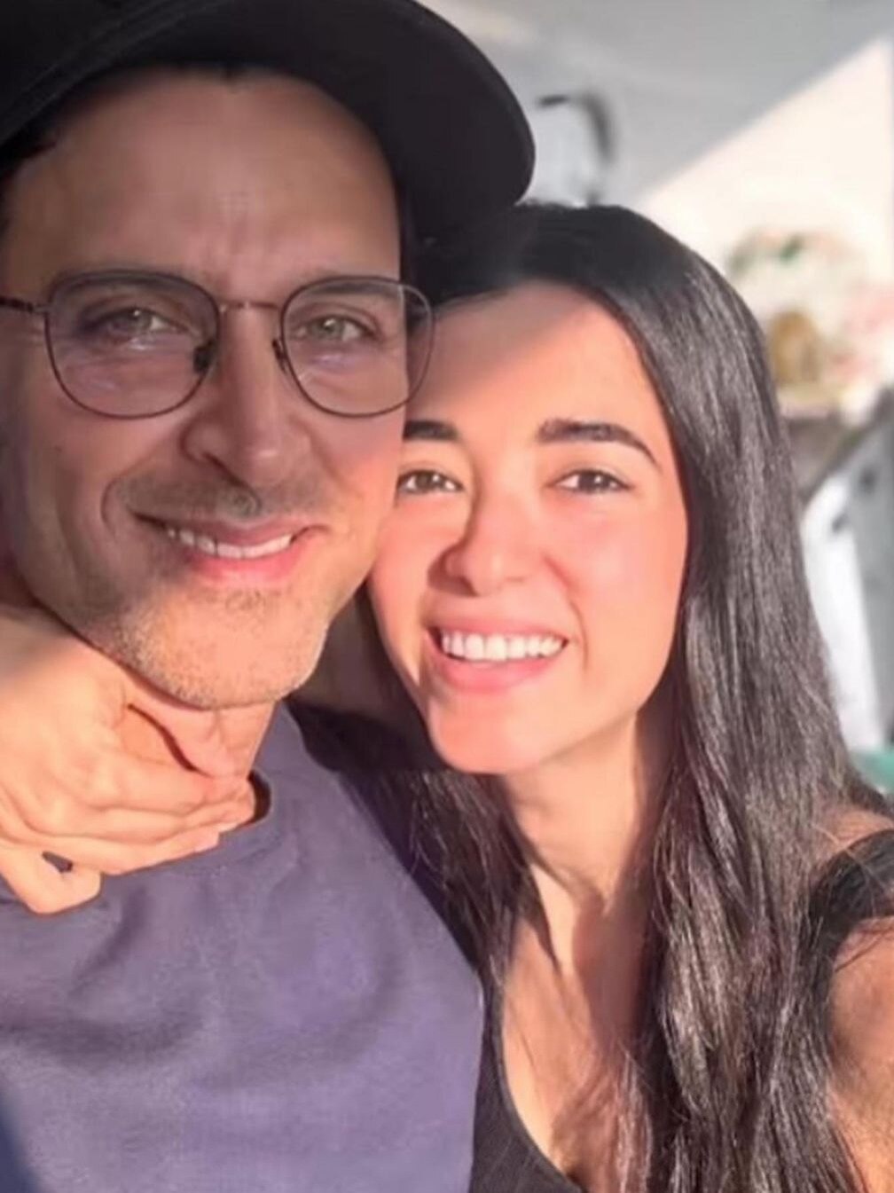 2 बच्चों के पिता ऋतिक फिर बसाएंगे घर, 12 साल छोटी गर्लफ्रेंड से करेंगे दूसरी शादी?