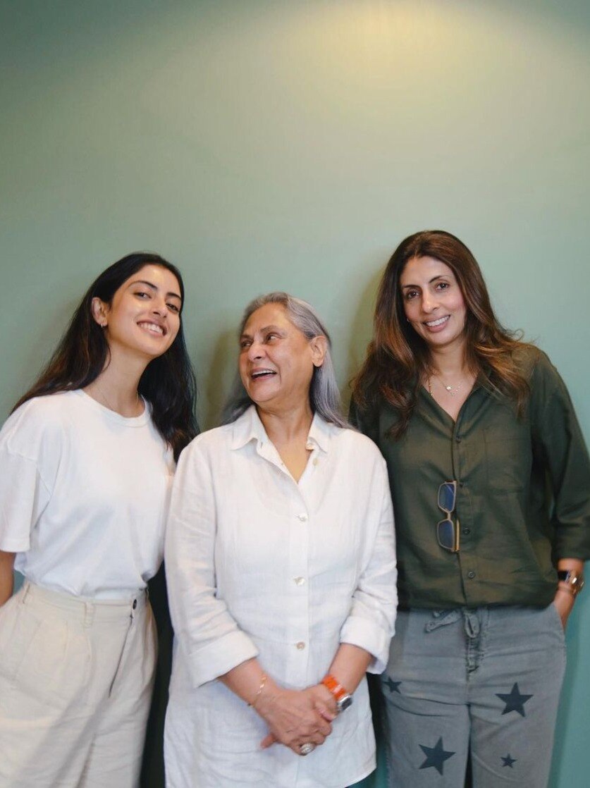  अमिताभ की नातिन नव्या ने जब कराई बेली पियर्सिंग, मां श्वेता को आया था गुस्सा, फिर किया कुछ ऐसा