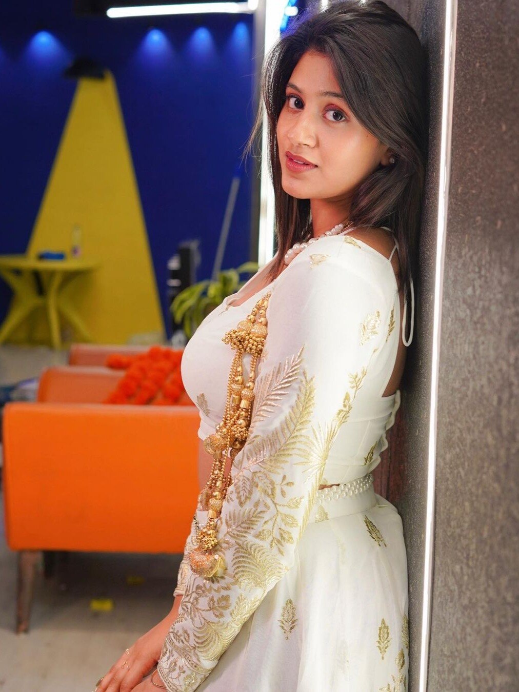 होली पर कच्चा बादाम गर्ल ने जमकर लगाए ठुमके, यूजर्स ने उड़ाया मजाक 