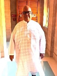 RIP Satish Kaushik: Anupam Kher and Other Bollywood Actors Mourn His Demise