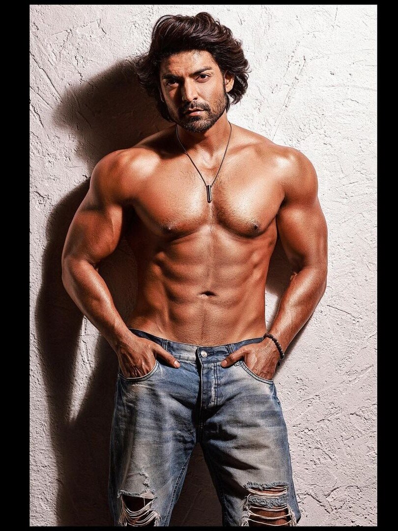 'पैसों की तंगी के चलते इंस्टीट्यूट में जमीन पर सोता था', 39 साल के मशहूर एक्टर को याद आए पुराने दिन