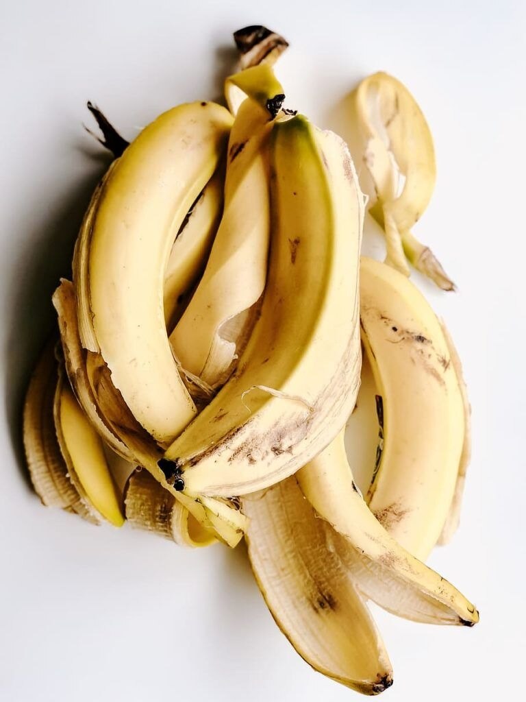 पौधों के लिए यूजफुल है केला का पानी? Know is banana water good for plants