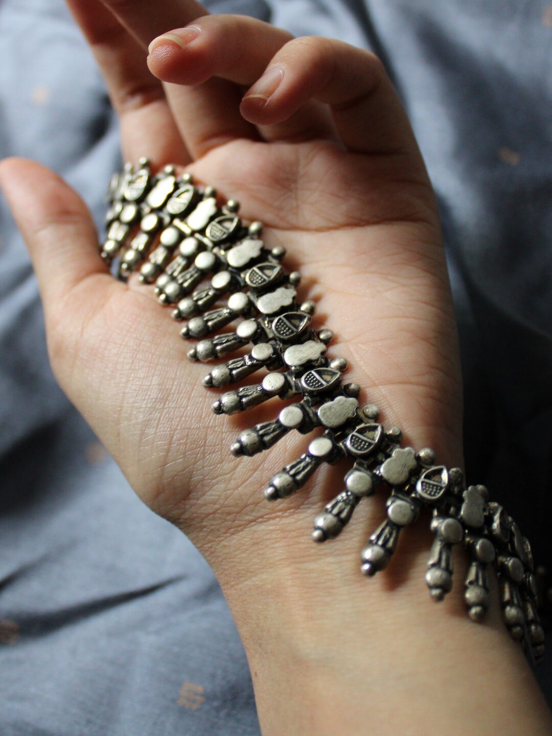 রুপোর গয়না কালো হচ্ছে? এভাবে ফেরান ঔজ্জ্বল্য