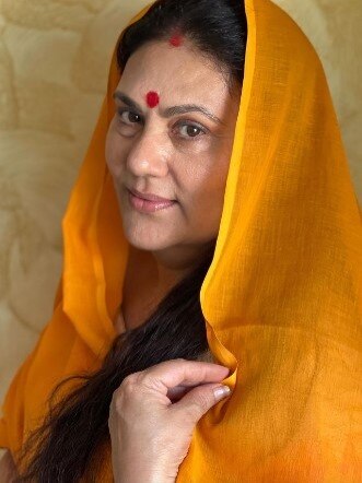 फिर सीता के अवतार में दिखीं एक्ट्रेस दीपिका, पहनी सालों पुरानी साड़ी, फैन्स बोले- मैजिकल