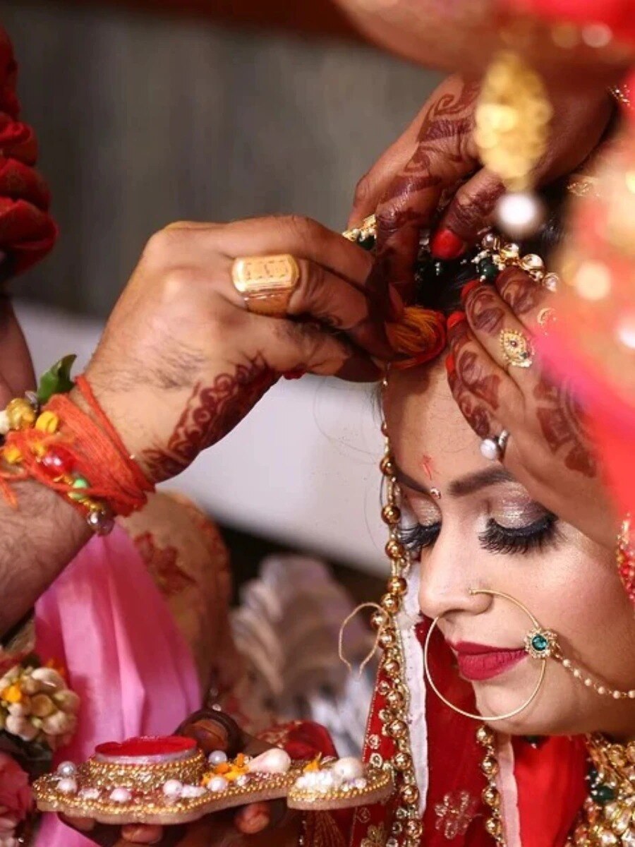 কেন জরুরি ম্যারেজ সার্টিফিকেট?