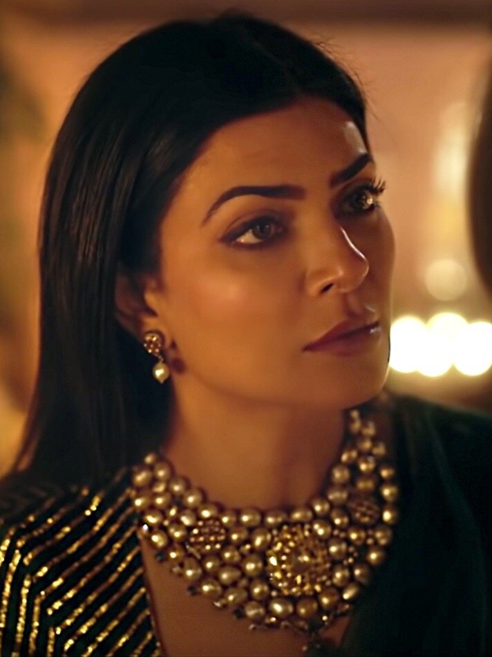 हार्ट अटैक सर्वाइव करने के बाद काम पर लौटीं सुष्मिता, जयपुर में शुरू हुआ 'आर्या 3' का शूट