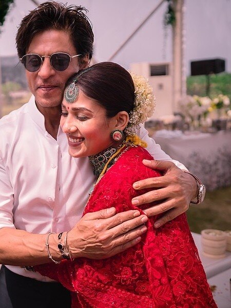 SRK जैसा 'मन्नत' नहीं, पर करोड़ों की मालकिन है उनकी हीरोइन, कहां से हुई कमाई?