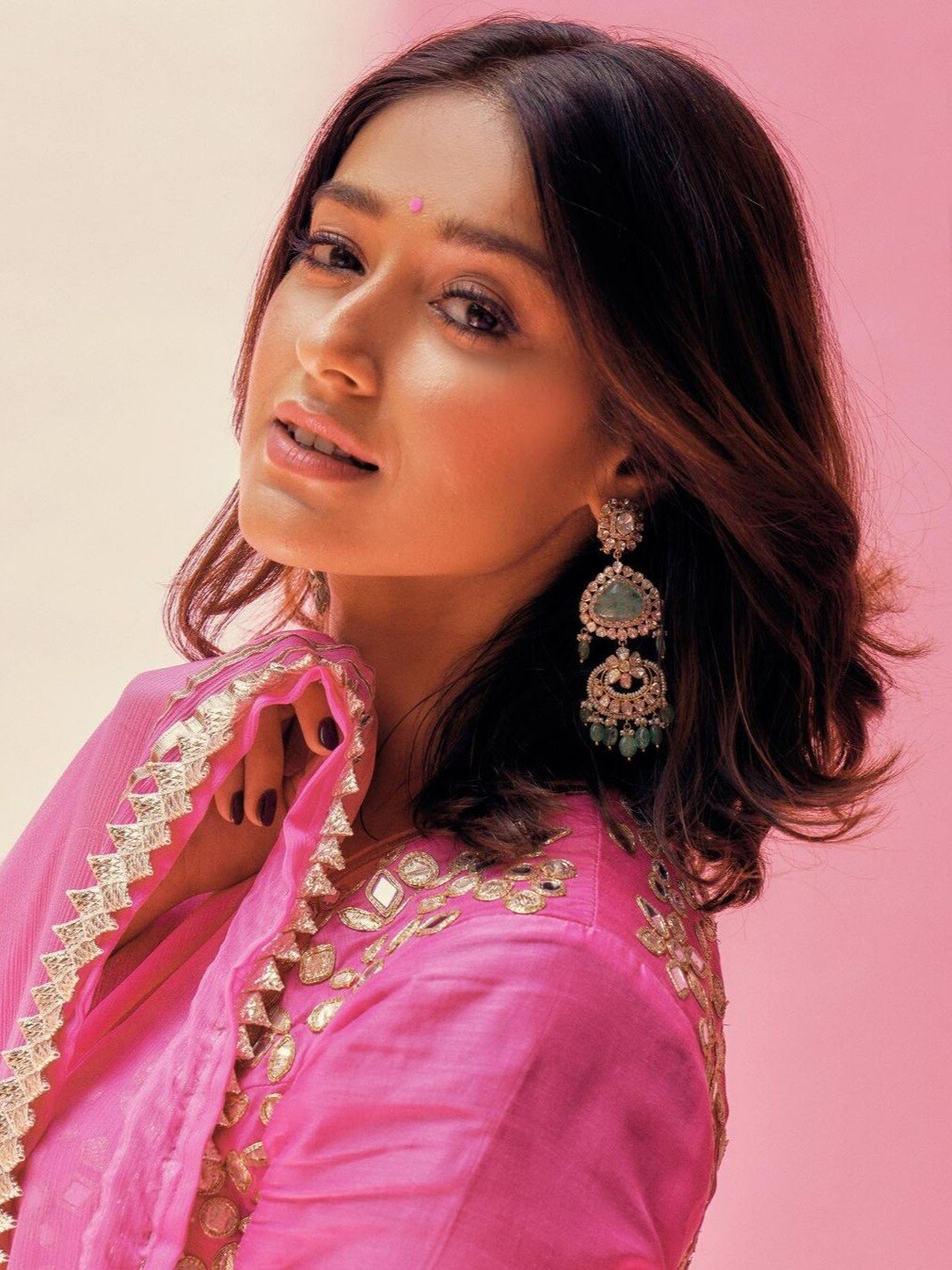 Goodnews! नहीं हुई शादी, अब मां बनेंगी इलियाना, फैंस बोले- पापा कौन है?