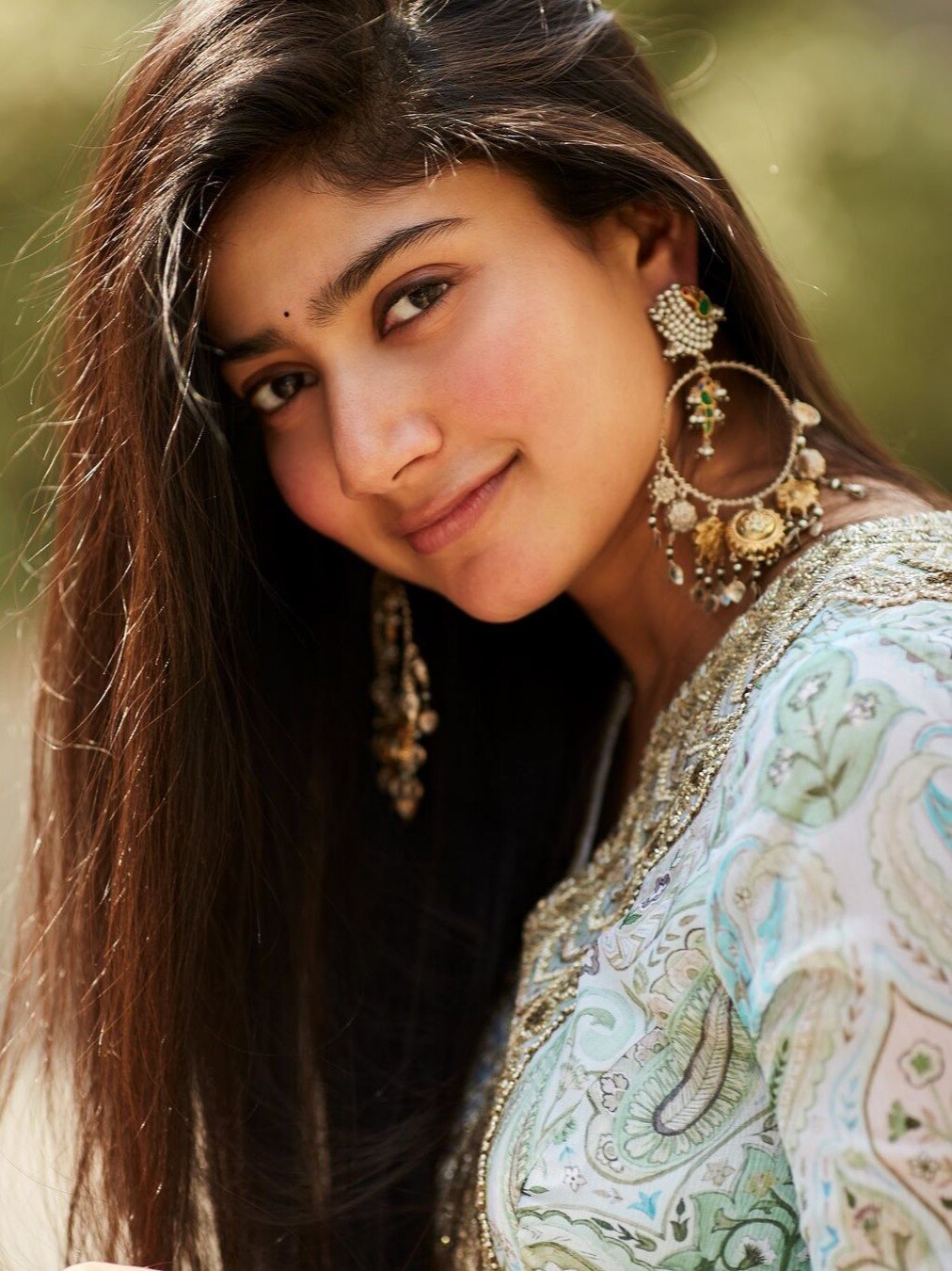 30 साल की साउथ एक्ट्रेस से आगे फीकी बॉलीवुड हीरोइनें, ठुकराया था करोड़ों का ऑफर