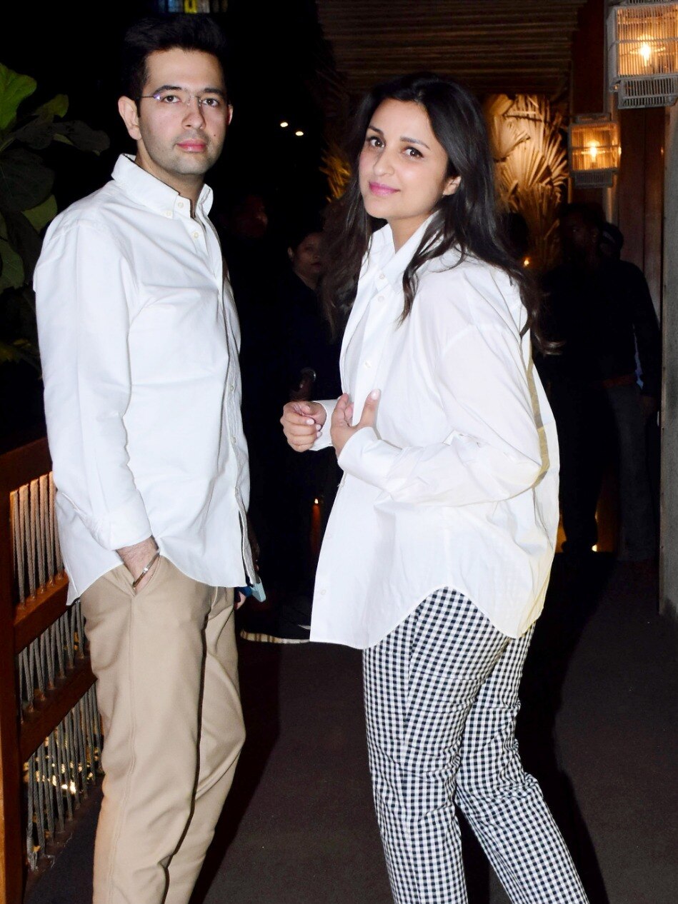 परिणीति-राघव का हुआ रोका, अक्टूबर में शादी पक्की! प्रियंका होंगी शामिल?