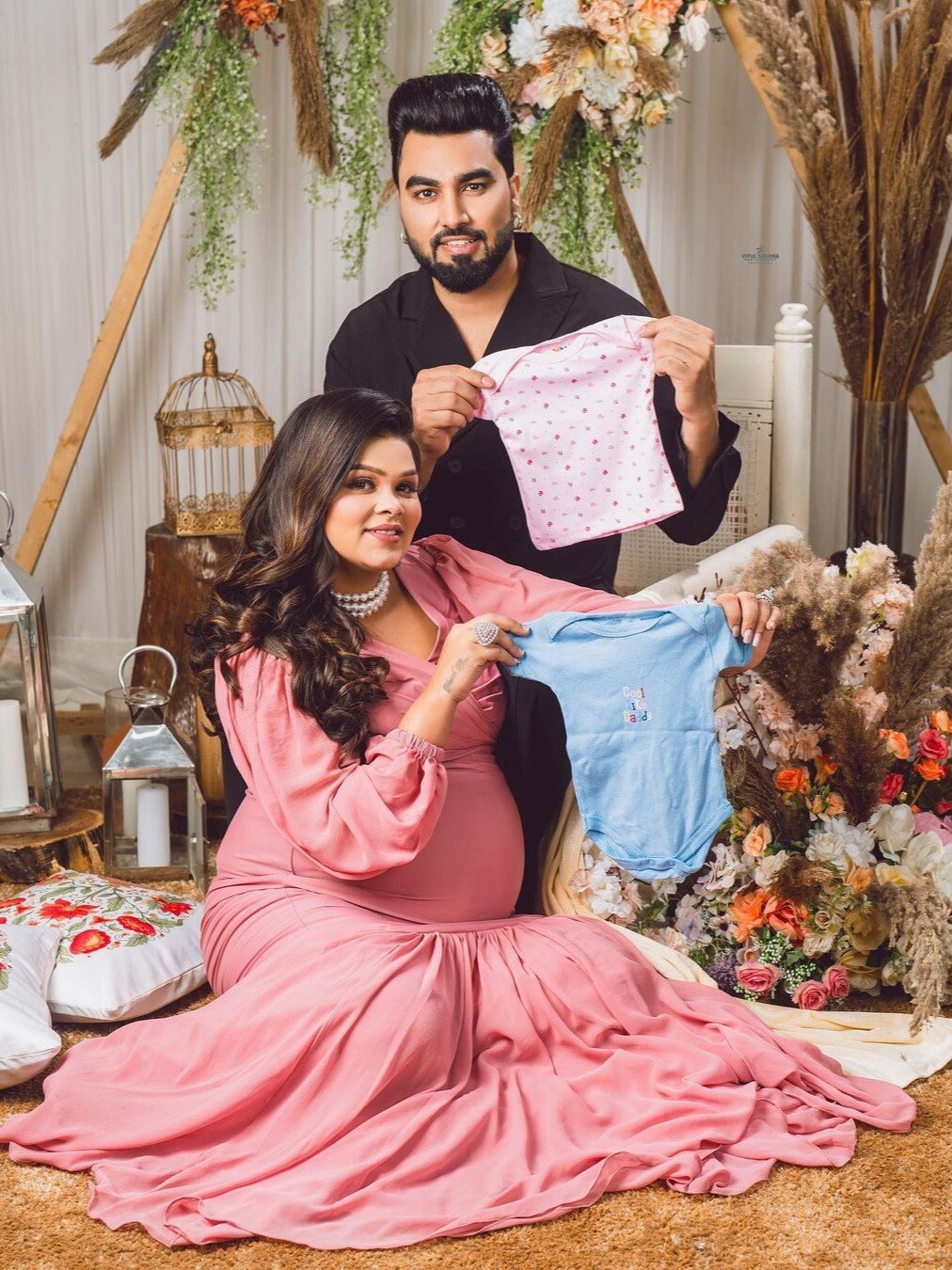 एक्टर की पहली बीवी बनी मां, जुड़वा बच्चों का दिया जन्म, बेटा हुआ या बेटी?