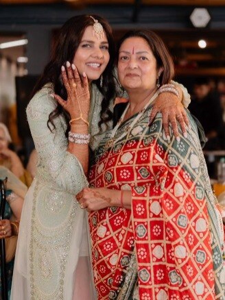 शादी के बाद मां को मिस कर इमोशनल हुई एक्ट्रेस, सास ने लुटाया प्यार