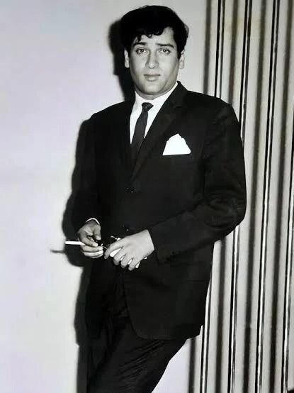 साल के 21 दिन शम्मी कपूर नहीं पीते थे शराब, सिगरेट पीने से हुए थे फेफड़े खराब