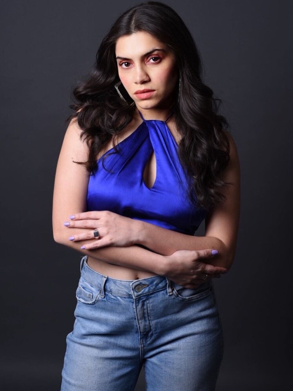 टॉयलेट के पानी में बनाई कॉफी, शारजाह जेल से रिहा एक्ट्रेस, सुनाई आपबीती