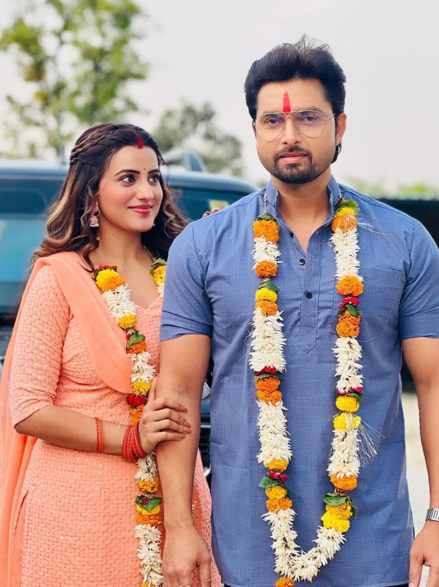 भोजपुरी एक्ट्रेस अक्षरा सिंह ने की मोनालिसा के पति विक्रांत सिंह से शादी!, Jaanu I love you...- Bhojpuri actress Akshara Singh marries Monalisa's husband Vikrant Singh!, Jaanu I love you...