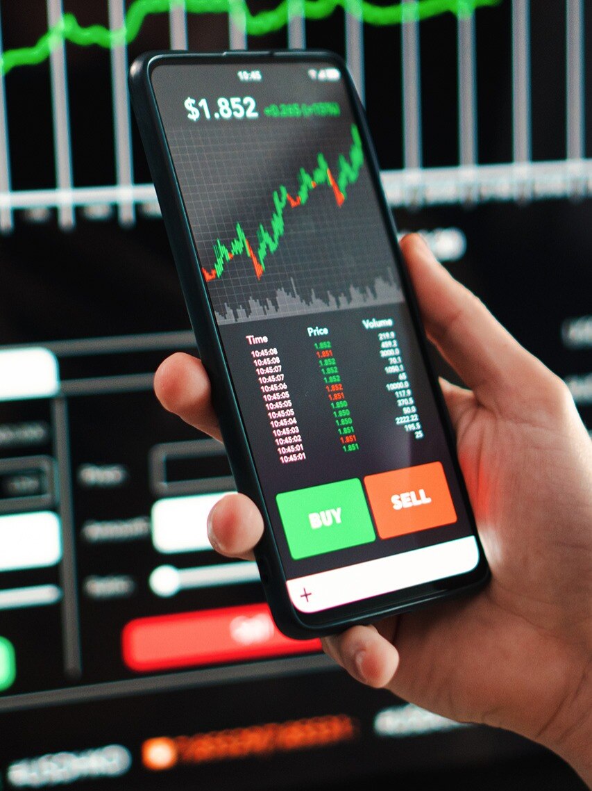 Stocks that share market analysts recommended on May 23, 2023: Divi’s Lab, Muthoot Finance, APL Apollo Tubes, Burger King India