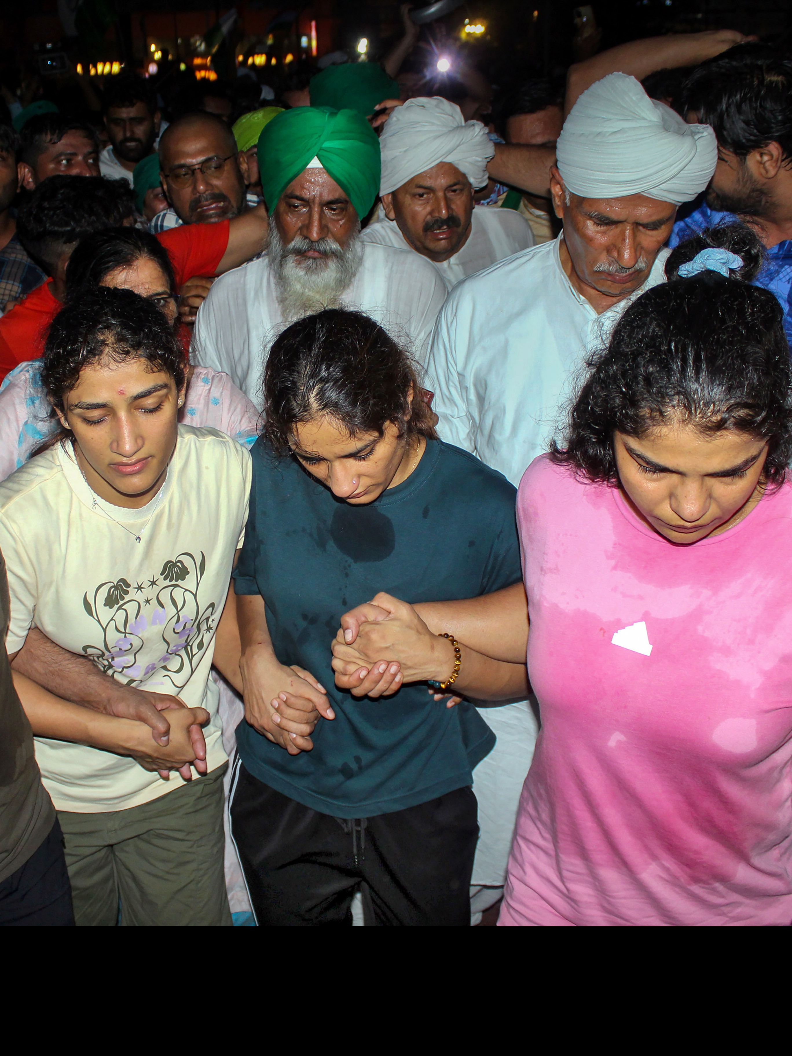 Rakesh Tikait, other farm leaders support wrestlers’ protest by Vinesh Phogat, Sakshi Malik, Anshu Malik, Bajrang Punia against WFI chief Brij Bhushan. How this protest reminds of legendary boxer Muhammad Ali