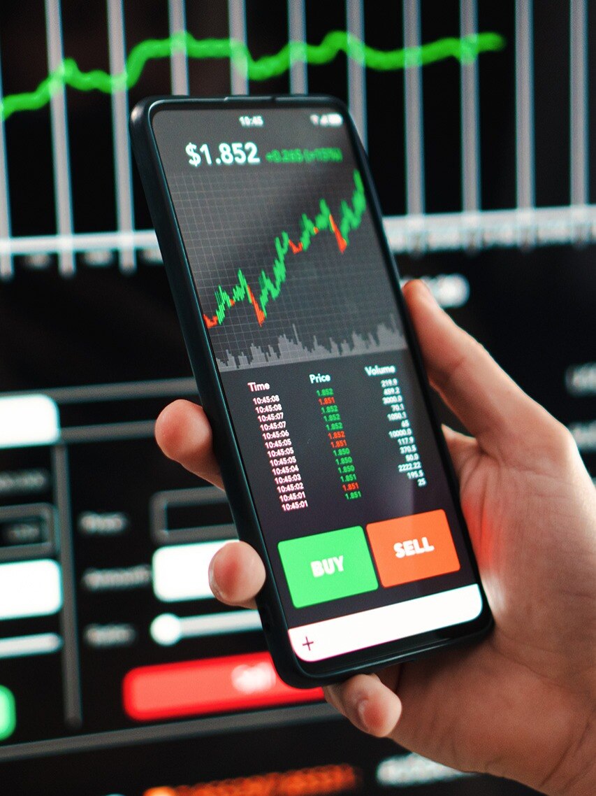 Stocks recommended by share market analysts on June 7, 2023: Titan Company, BEL, Ashok Leyland