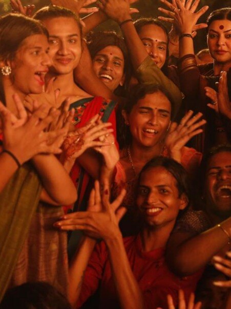 Virat Kohli, Anushka Sharma’s holiday pics, Ranbir Kapoor's new Range Rover Rs 4 crore worth, Sushmita Sen's pic with transgender cast of Taali, Shubhman Gill's video with cute fan: Celebs on Insta