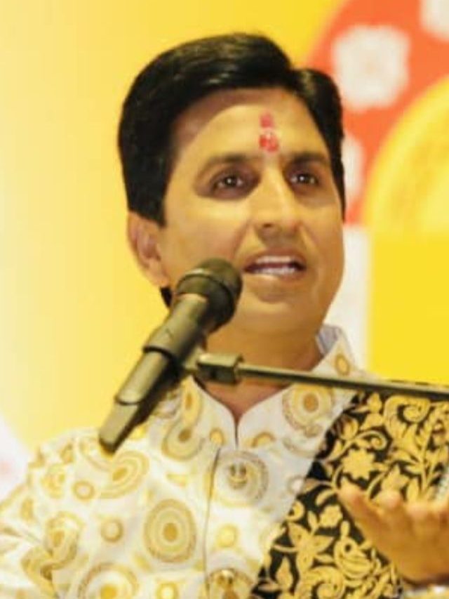 उज्जैन में कुमार विश्वास की टिप्पणी पर क्यों मचा बवाल?