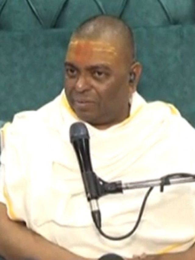 करौल बाबा के आश्रम में मिलती हैं स्पेशल सर्विस