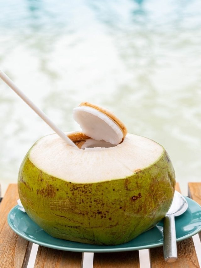 সুগার লেভেল হাই, খেতে পারেন ডাবের জল?