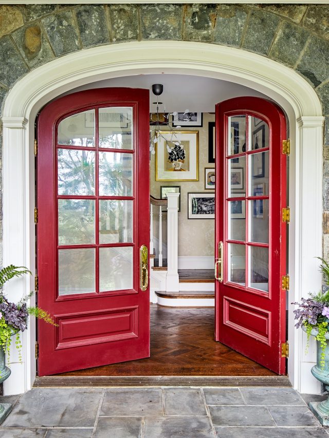 ১ চিমটি নুন রাখুন বাড়ির প্রধান দ্বারে, সুফল হাতেনাতে পাবেন