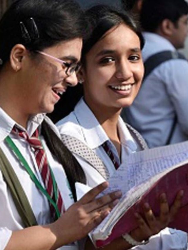 পরীক্ষা তো দিয়েছেন, মাধ্যমিক শব্দের সঠিক অর্থ জানেন?