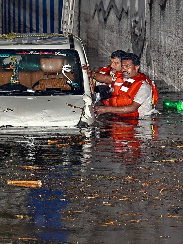Infosys techie died of drowning in a flooded car near waterlogged Bengaluru KR cicle underpass, Siddaramaiah announces compensation,Twitter users react