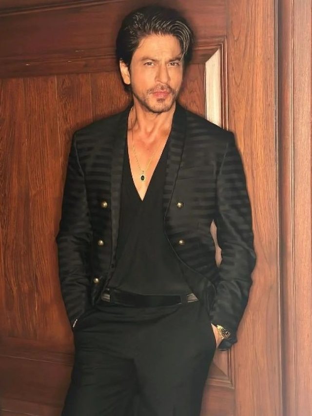 'चंद्रयान 3' ने लहराया चांद पर तिरंगा, खुशी में झूमे शाहरुख, बोले- इंडिया और इसरो छा गया