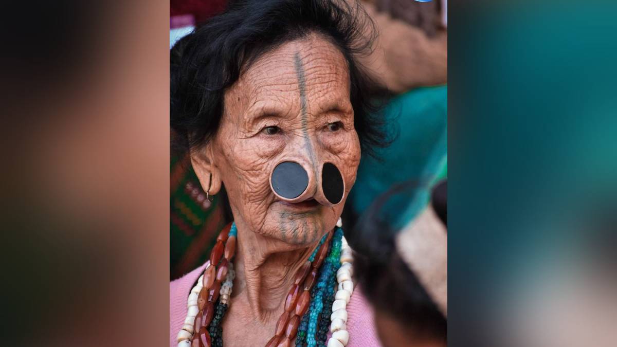 Relieving the days of unusual beauty Nose plug tradition of Apatani tribe