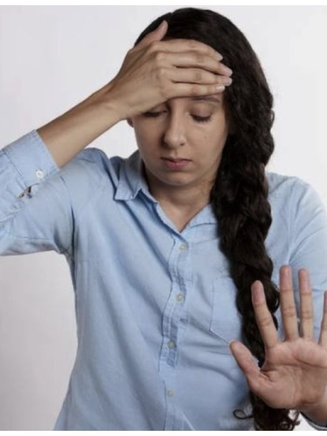 মাইগ্রেনের যন্ত্রণায় জেরবার? এই ঘরোয়া পদ্ধতিতেই পাবেন আরাম